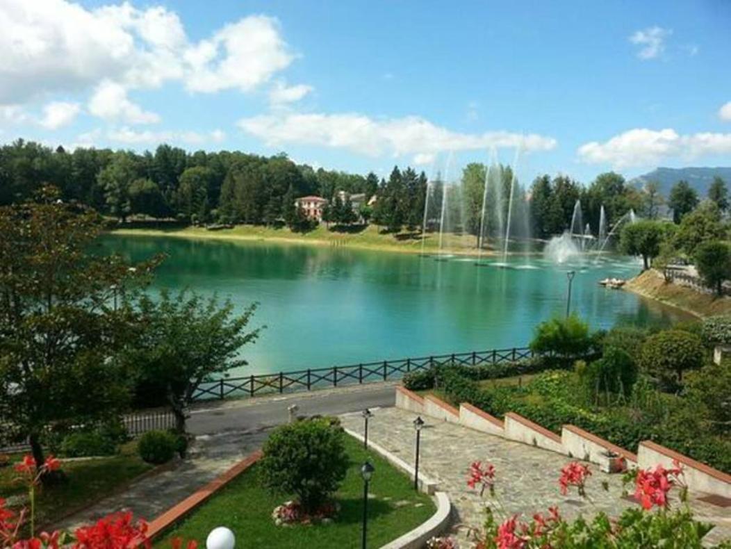 Hotel Ristorante Villa Terry Lauria Inferiore Exterior foto