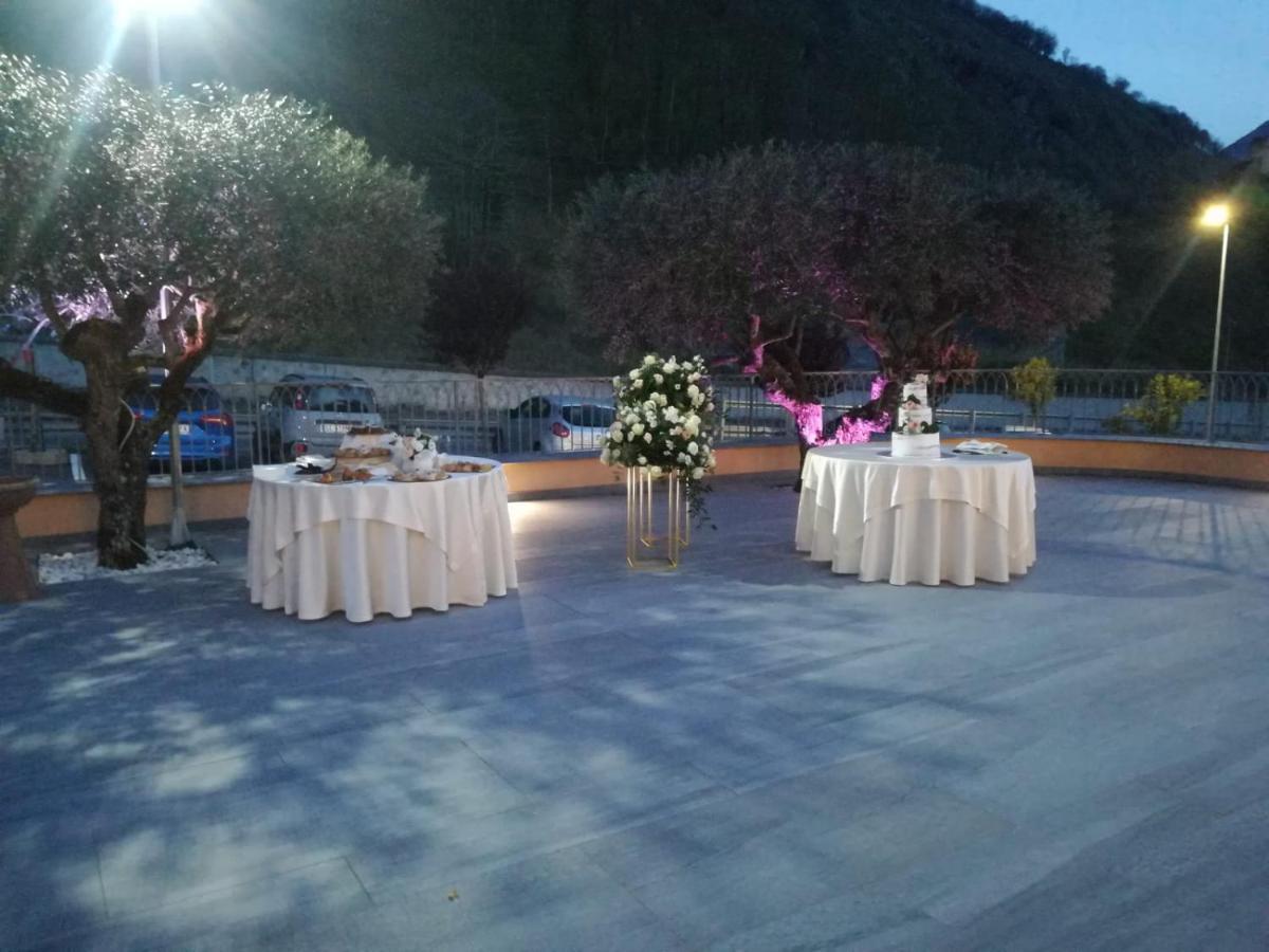 Hotel Ristorante Villa Terry Lauria Inferiore Exterior foto